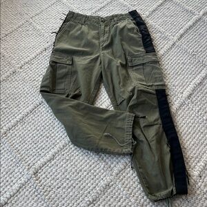 POST LA ADAPTION Army and Black Cargo Pants
